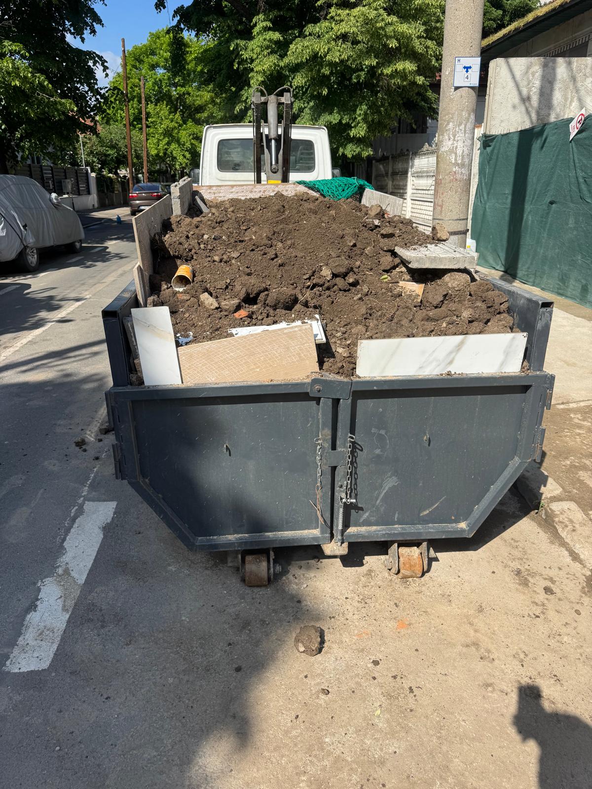 Firma autorizata de servicii profesionale debarasare și colectare moloz, mobilier vechi și fier vechi în București